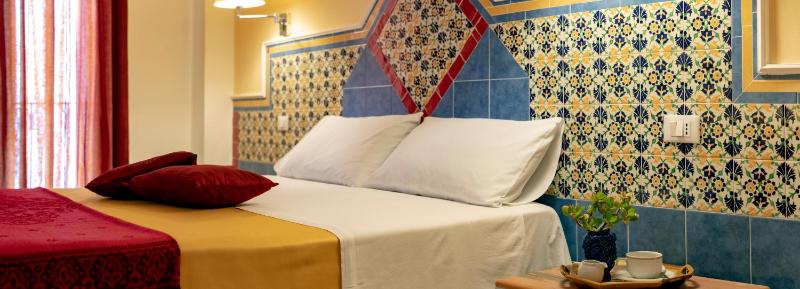 Economy Double Room image 3