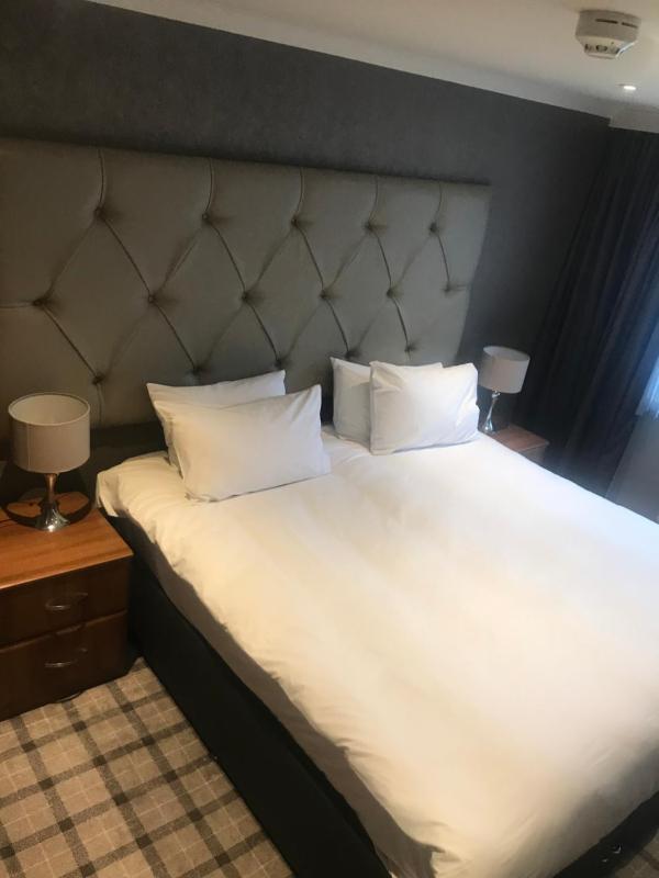 Double Room image 2