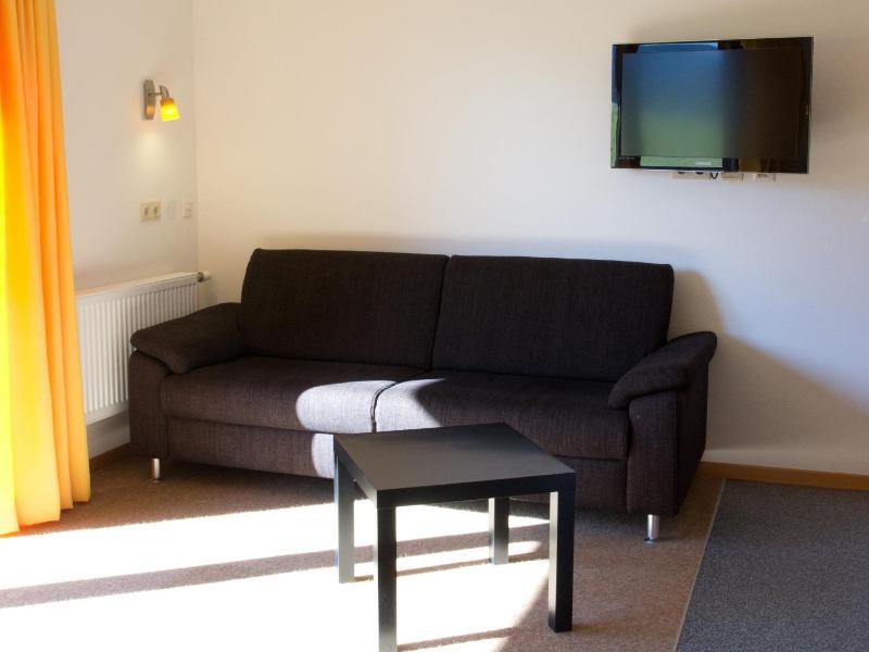 Two-Bedroom Apartment with Balcony (West Side) image 3