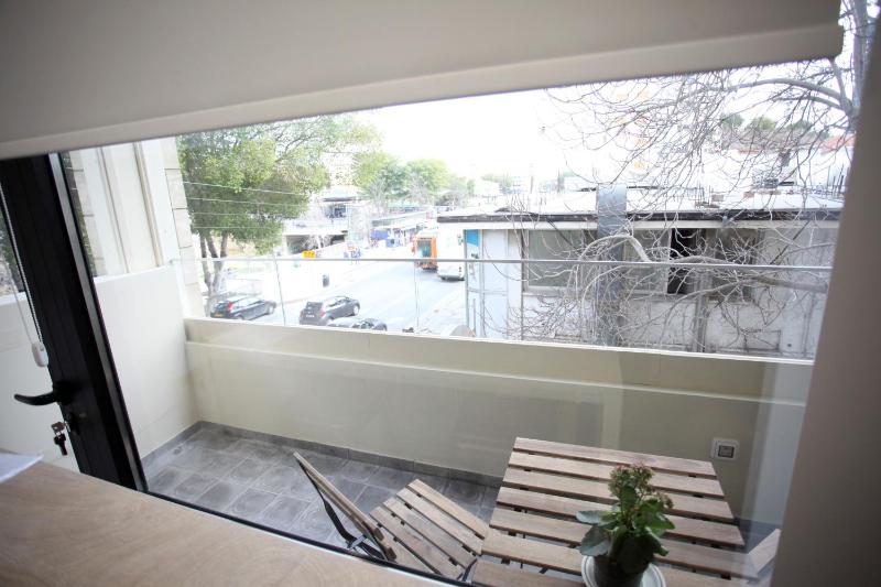 Deluxe Apartment image 2