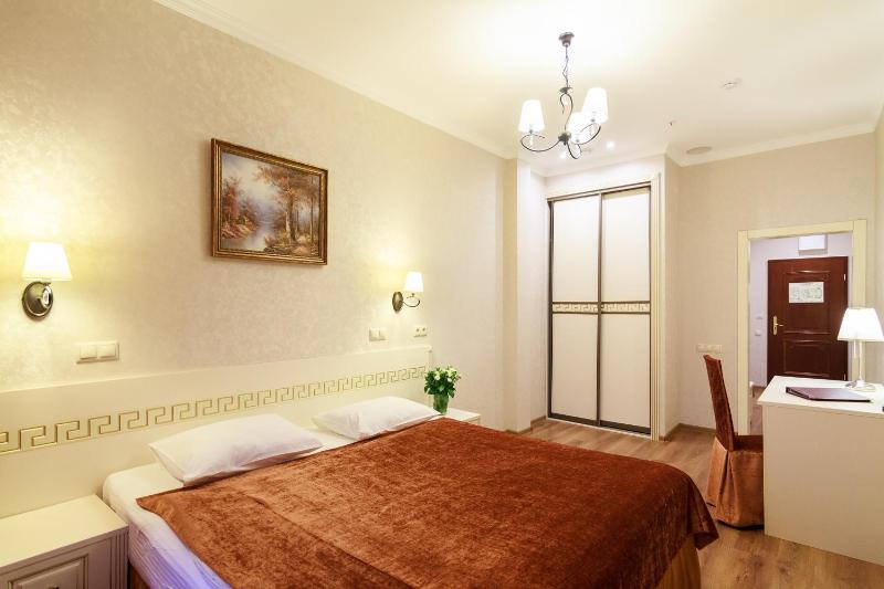 Standard Double Room image 1