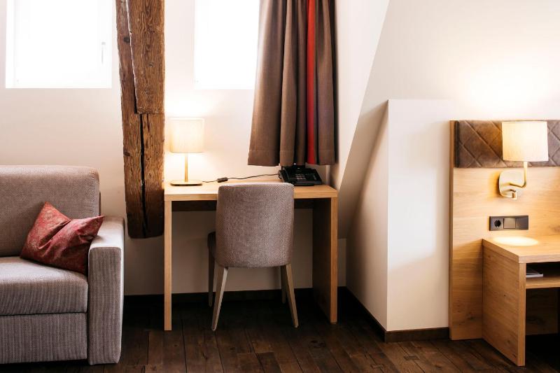 Junior Suite image 3