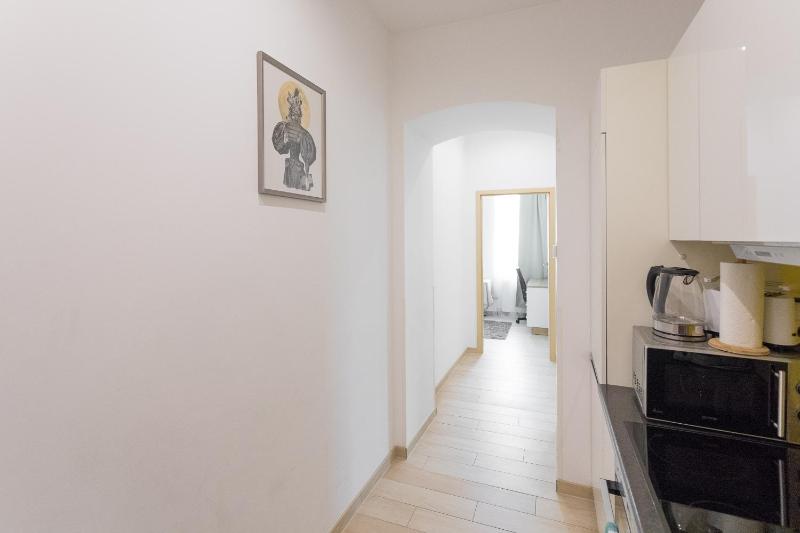 Apartment (15) image 1