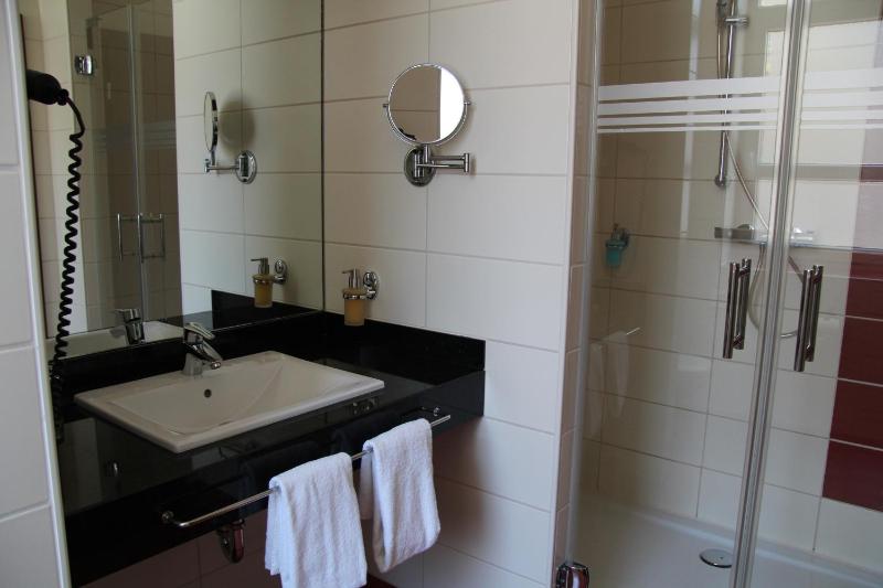 Comfort Double Room image 4