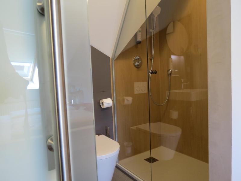 Economy Double Room image 3
