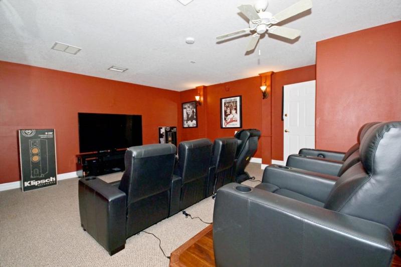 Holiday Home image 1