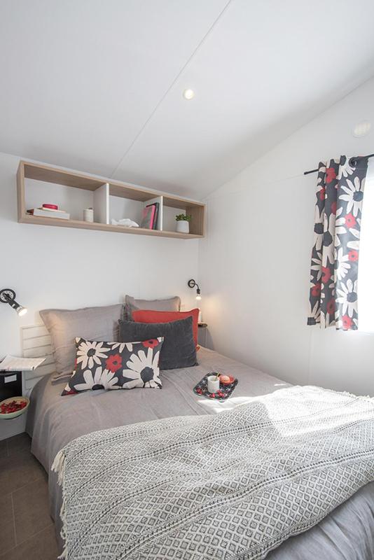 Mobil-Home Confort 2 Bedrooms image 2