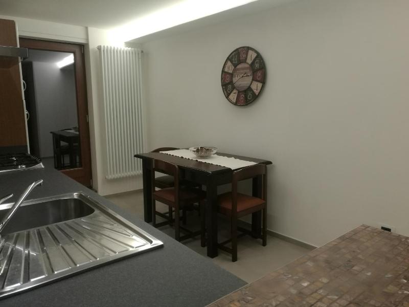 One-Bedroom Apartment - Annex image 4