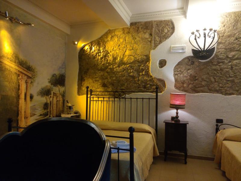 Hotel Villa Antica Tropea - image 17