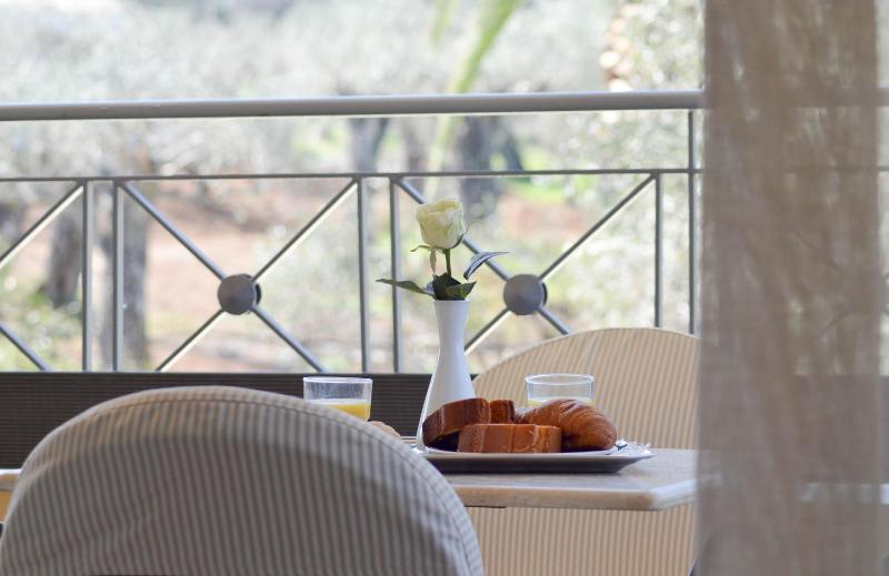 Standard Double Suite image 3