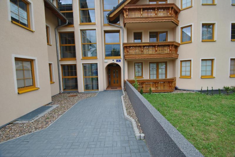 Nowoczesne Apartamenty Sun Seasons 24 w Karpaczu z Parkingiem by Noclegi Renters - image 5