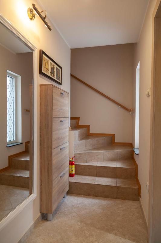 DC Executive Homes - image 13