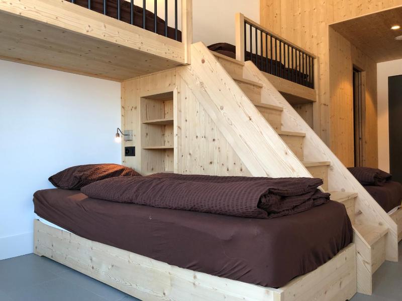 Bed in 4-Bed Dormitory Room image 2