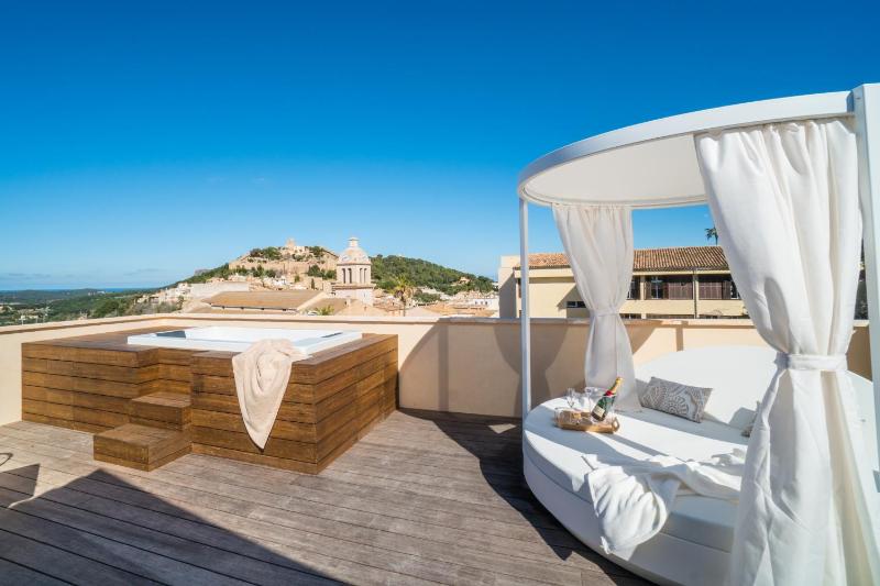 Suite with Terrace image 3