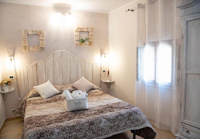 Double Room with Sauna Access image 4