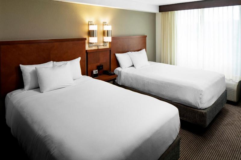 Standard Double Room image 1
