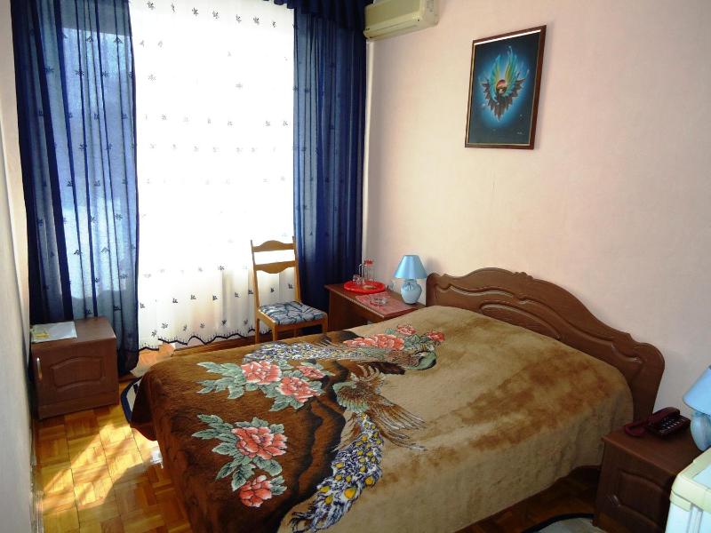 Standard Double Room image 1
