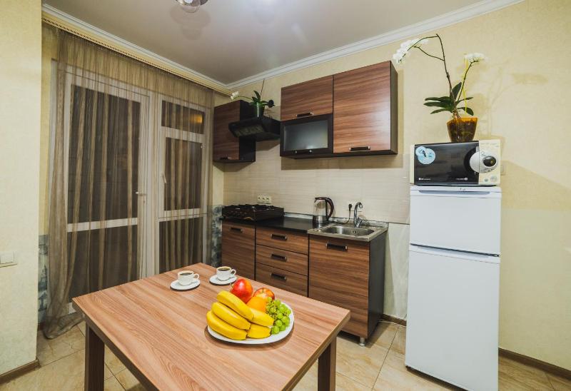 One-Bedroom Apartment image 2