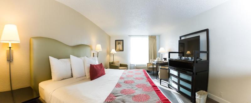 Plaza Hotel Fort Lauderdale - image 5