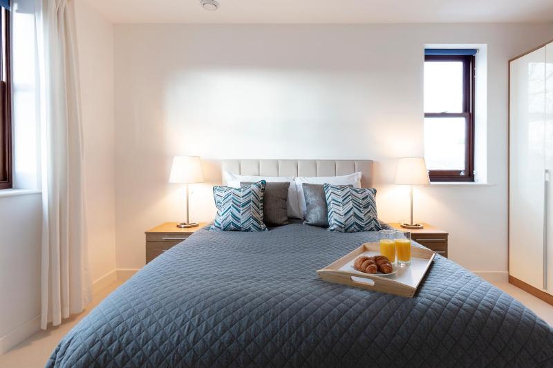 Three-Bedroom Apartment image 4