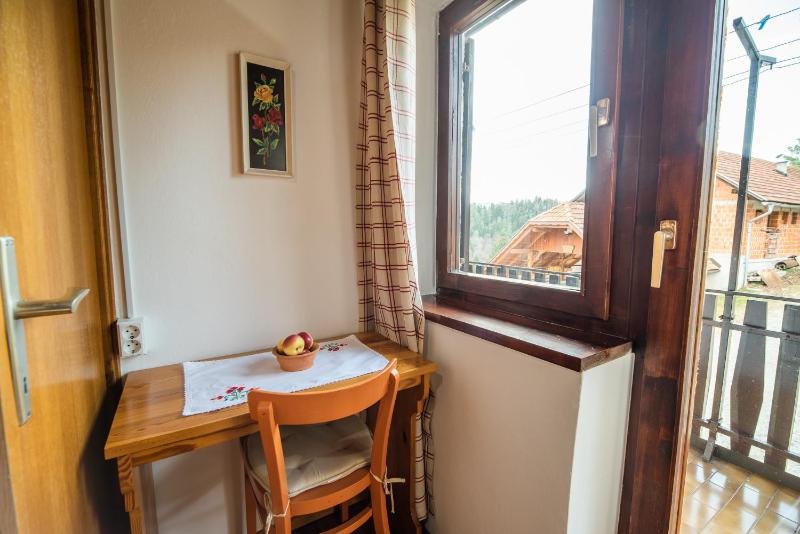 Single Room image 2