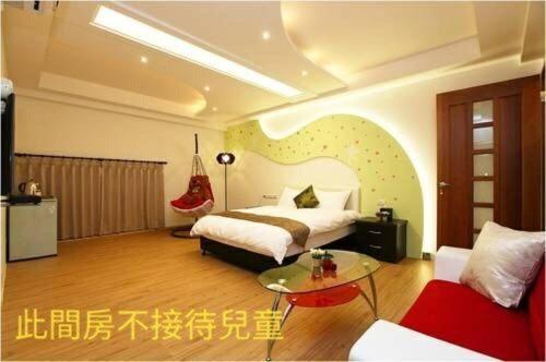 Superior Double Room image 2