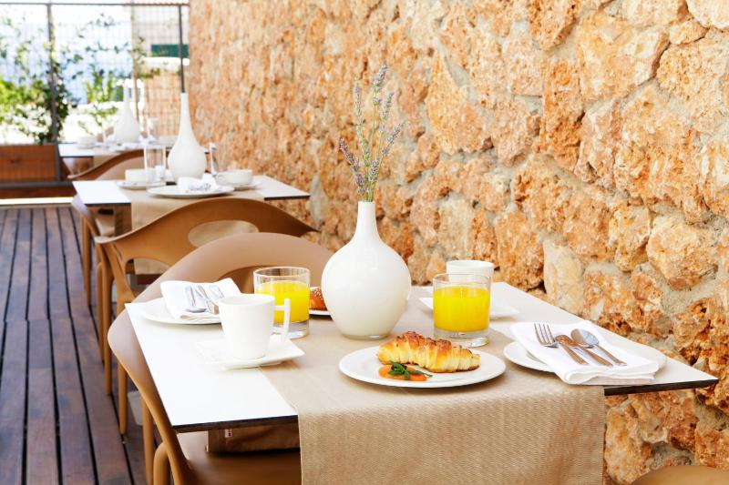 Boutique Hotel Bol - image 19