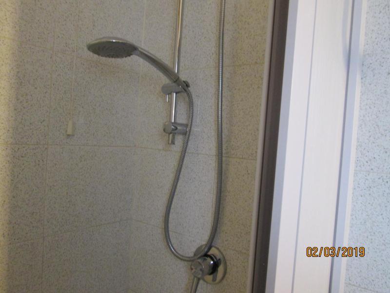 Double Room with Extra Bed image 4