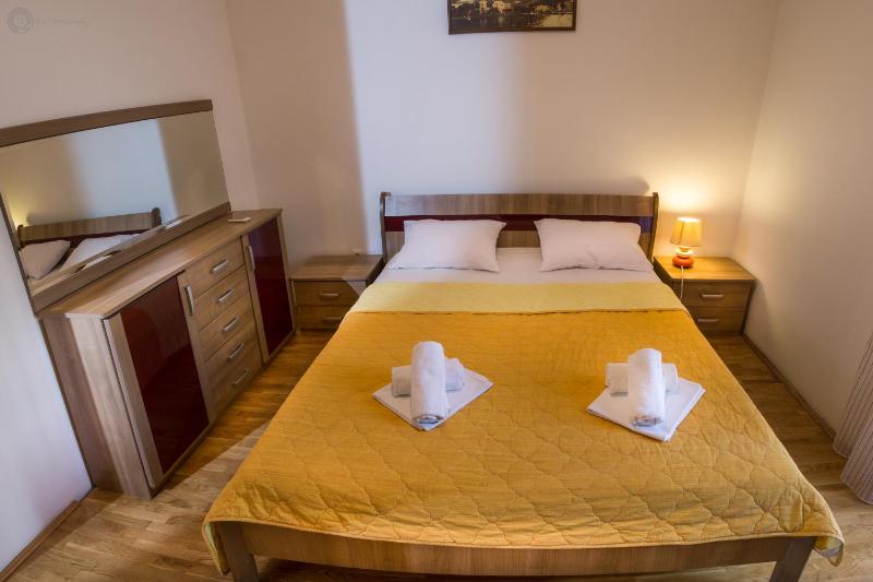 Apartments and rooms Marija - image 4
