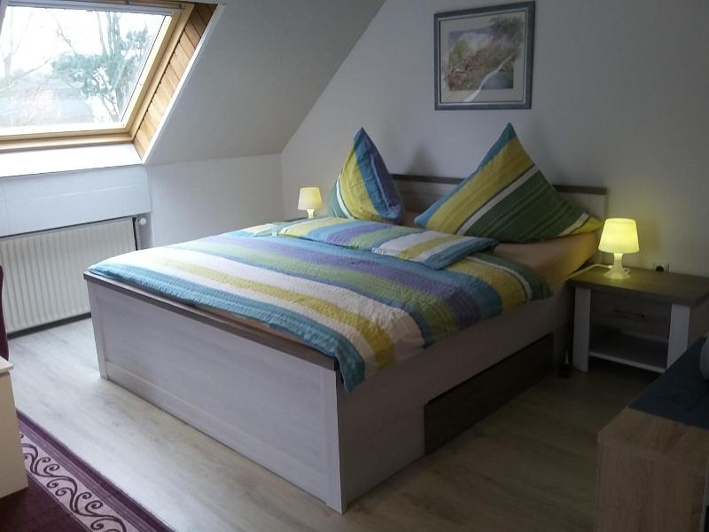 Double Room with Balcony (3 Adults) image 3