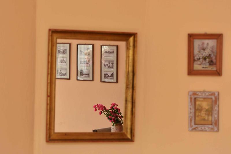 Standard Triple Room image 3
