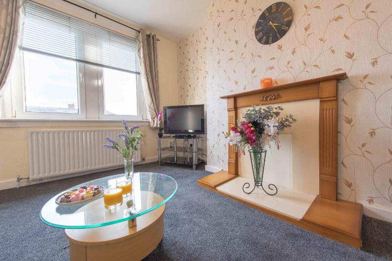 Two-Bedroom Apartment image 4