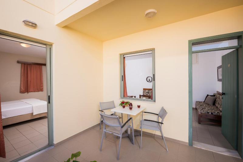 Apartment with Garden View image 3
