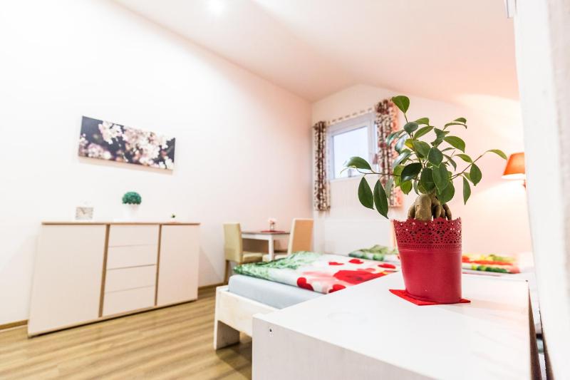 Triple Room with Bathroom image 4