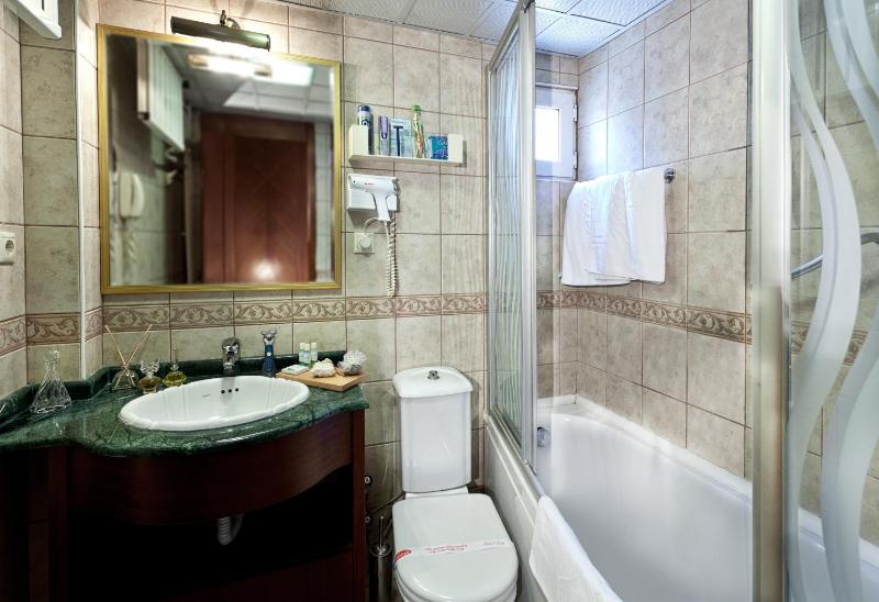 Suite image 2