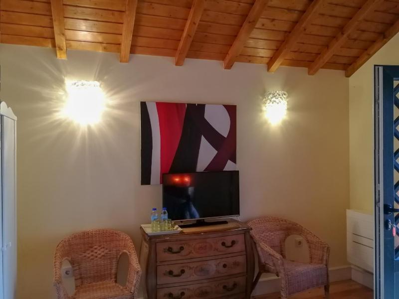 Double Room image 4