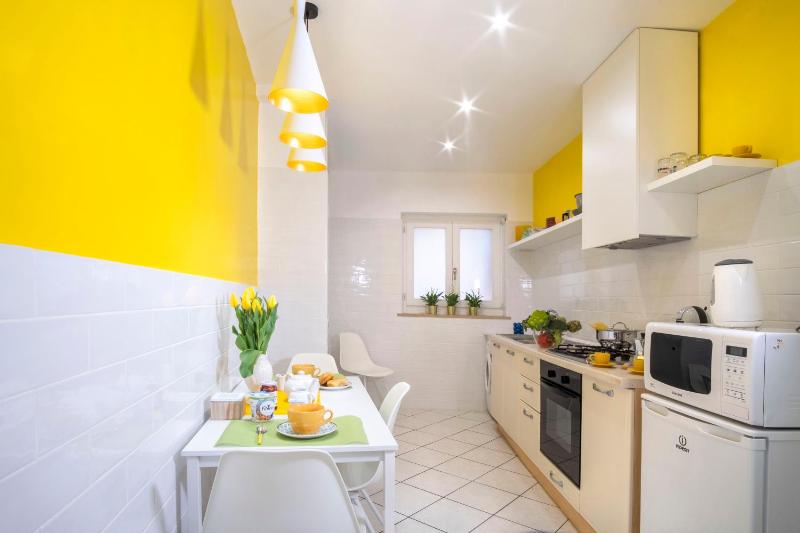 Maison M. - Luxury Apartment in Piazza Tasso - image 12