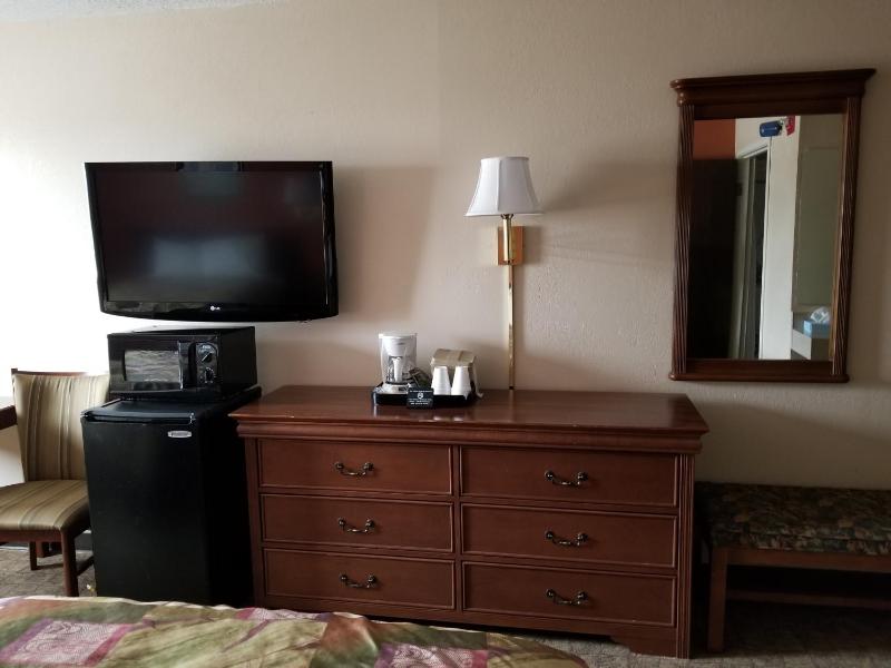 King Room image 2
