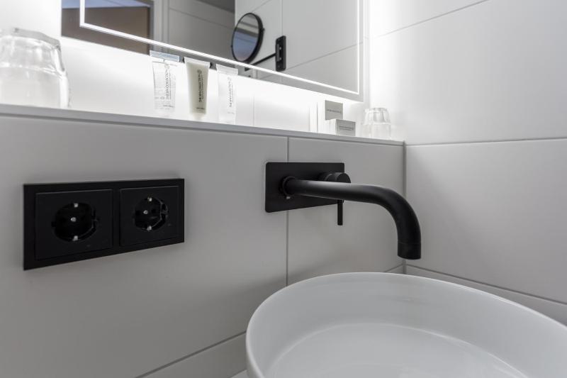 Deluxe Double Room (dog allowed on request) image 2