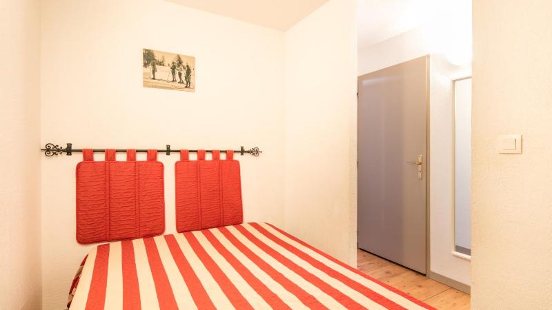 Studio (4 Adults) image 2