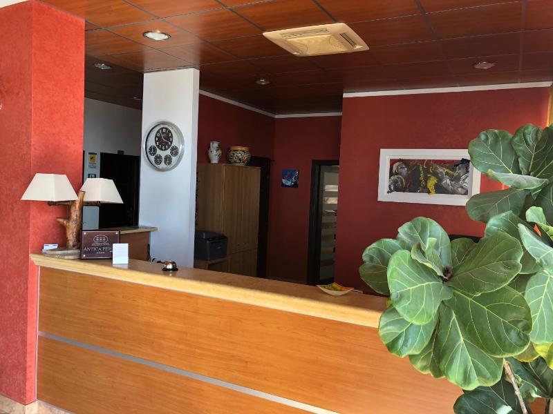 Residence Hotel Antica Perla - image 2