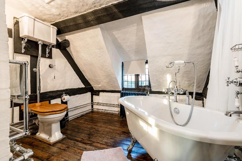 Thatched Cottage image 1