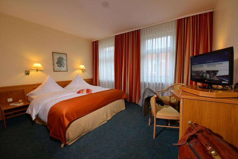 Comfort Double Room image 3