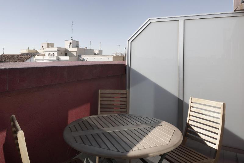 Deluxe Room with Terrace (4 Adults) image 1