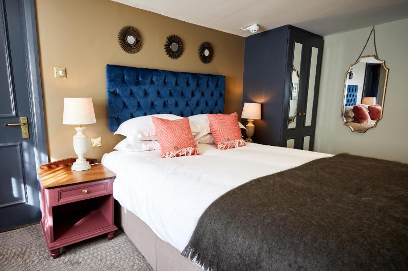 Standard Double Room image 1