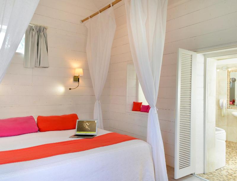 Balneo Triple Room image 1