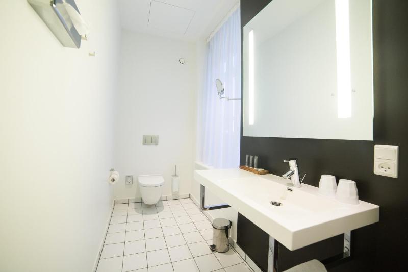 Superior Double Room with View image 2