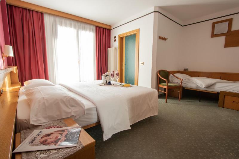 Triple Room image 4
