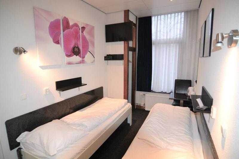Hotel Bienvenue - image 4