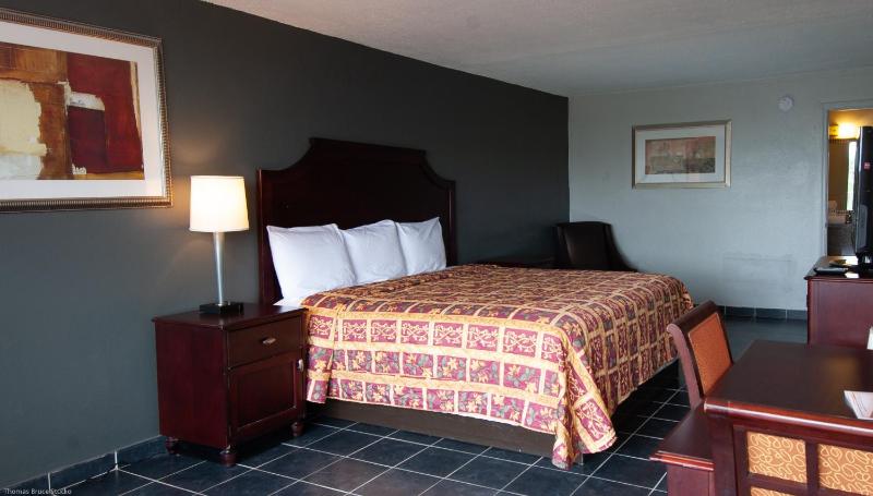 Deluxe Single Room image 2